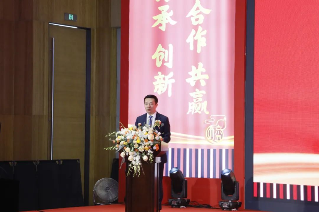 1681352858445608.jpg 3.jpg